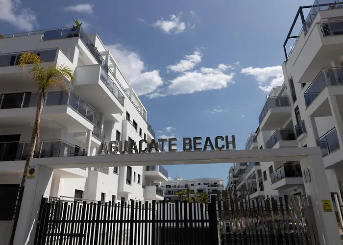Aguacate Beach Golf Appartement